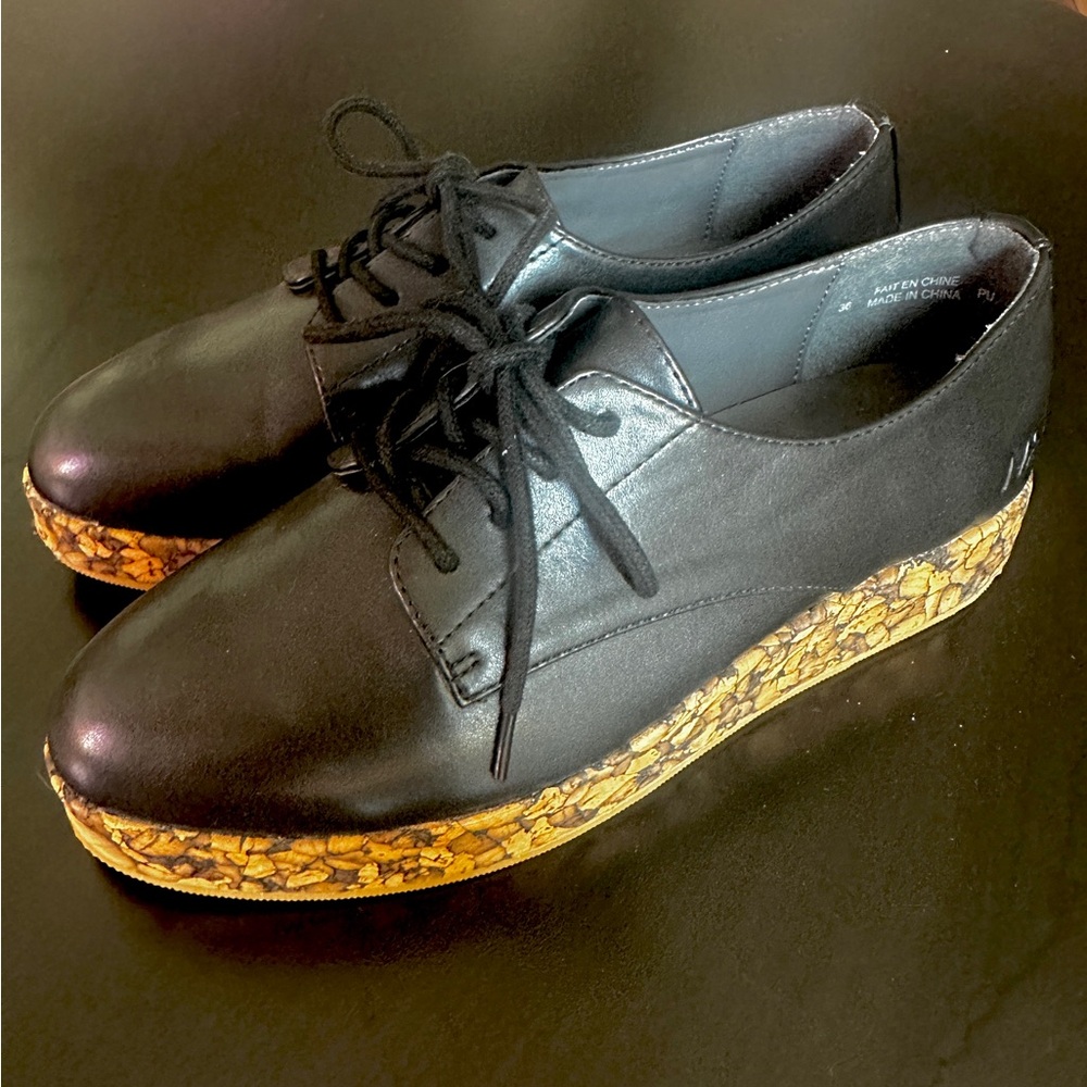 Matt & Nat Black Leather Women's Shoes with Cork Sole